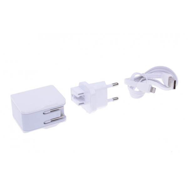Мережевий зарядний пристрій LDNIO (DL-A22-03) 5V/2.4A 2USB + Lightning